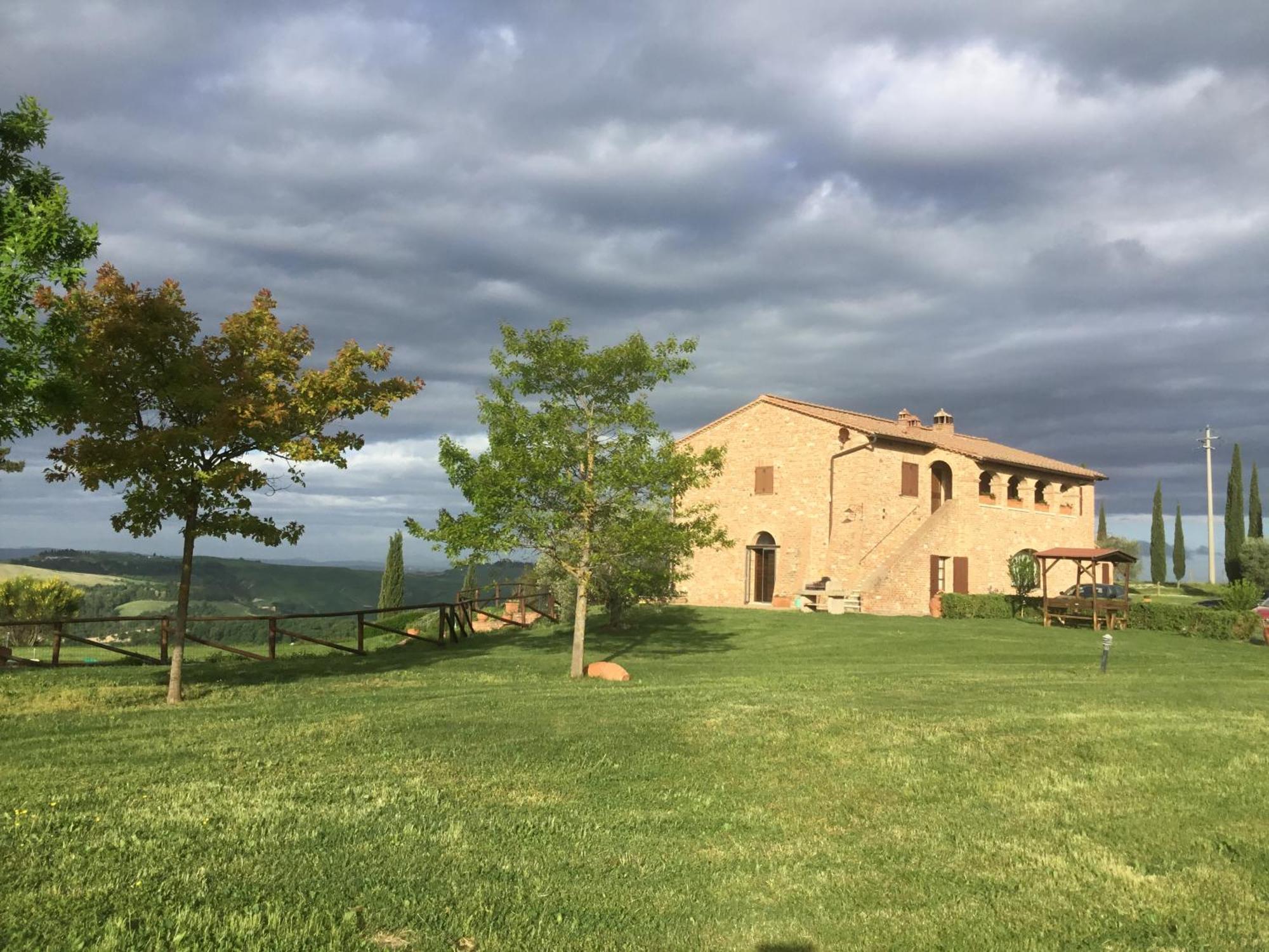 Podere Fornaci Villa Asciano Luaran gambar