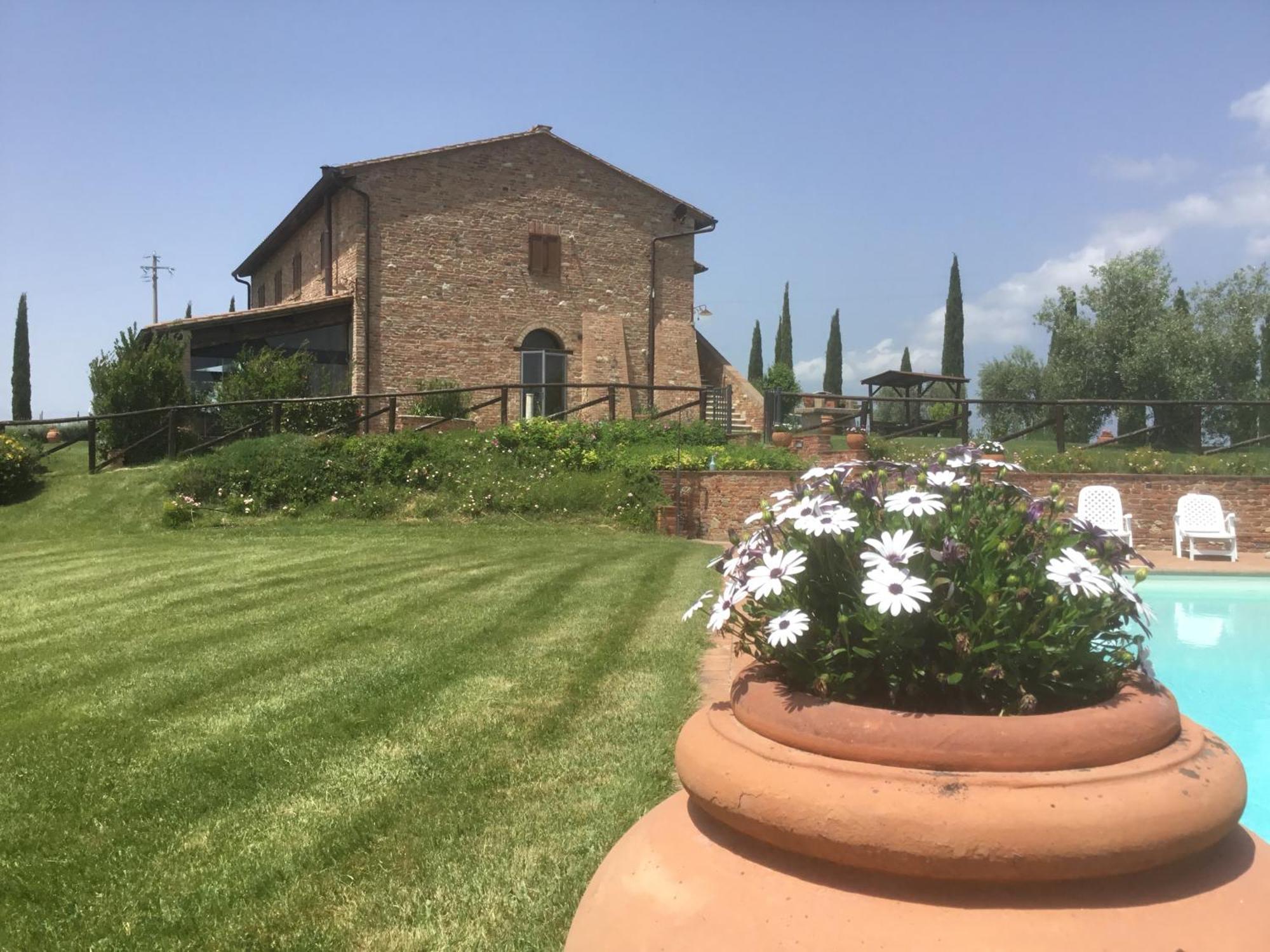 Podere Fornaci Asciano Luaran gambar