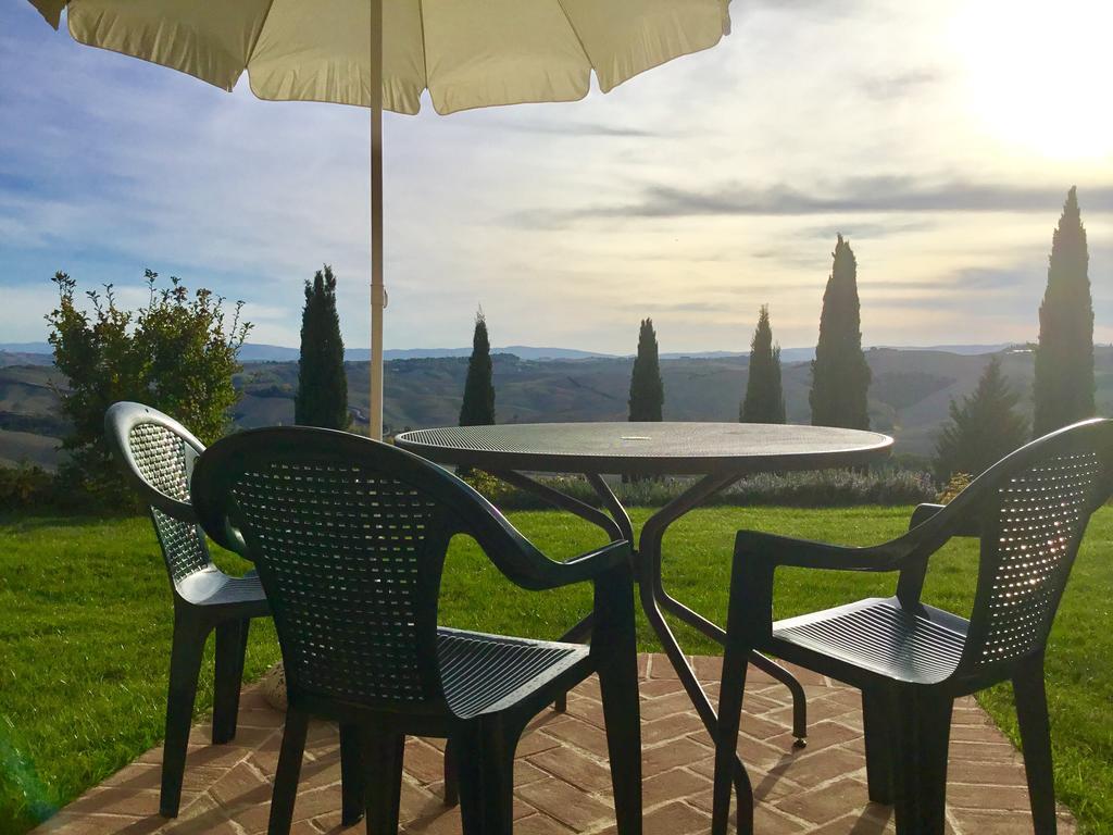 Podere Fornaci Asciano Luaran gambar