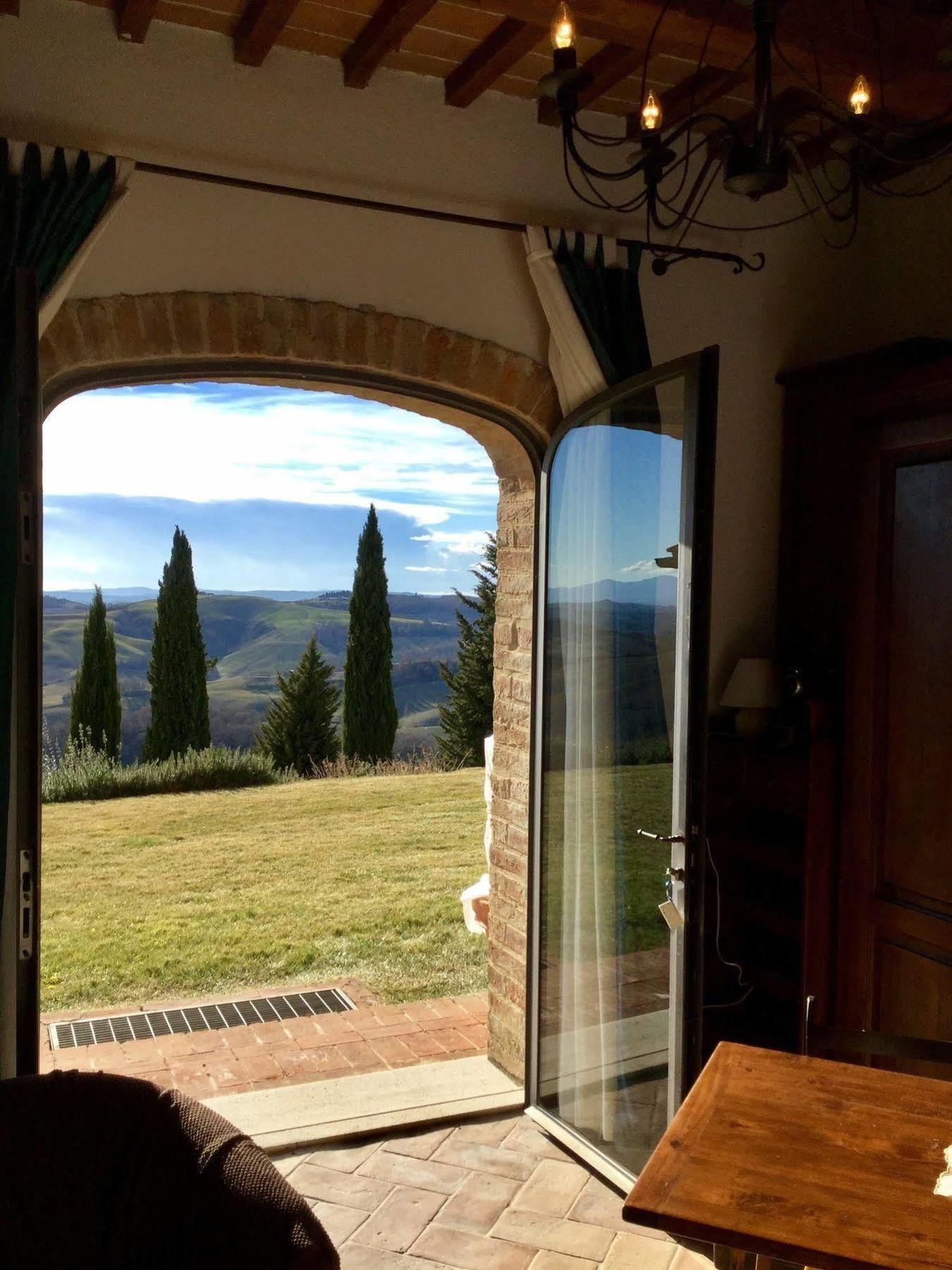 Podere Fornaci Asciano Luaran gambar