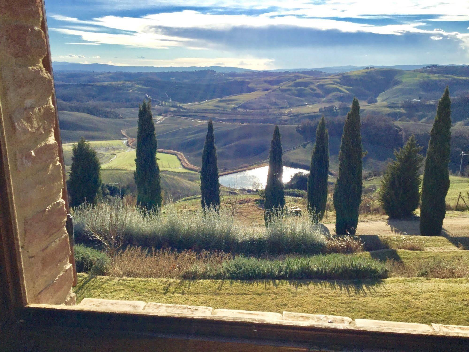 Podere Fornaci Asciano Luaran gambar